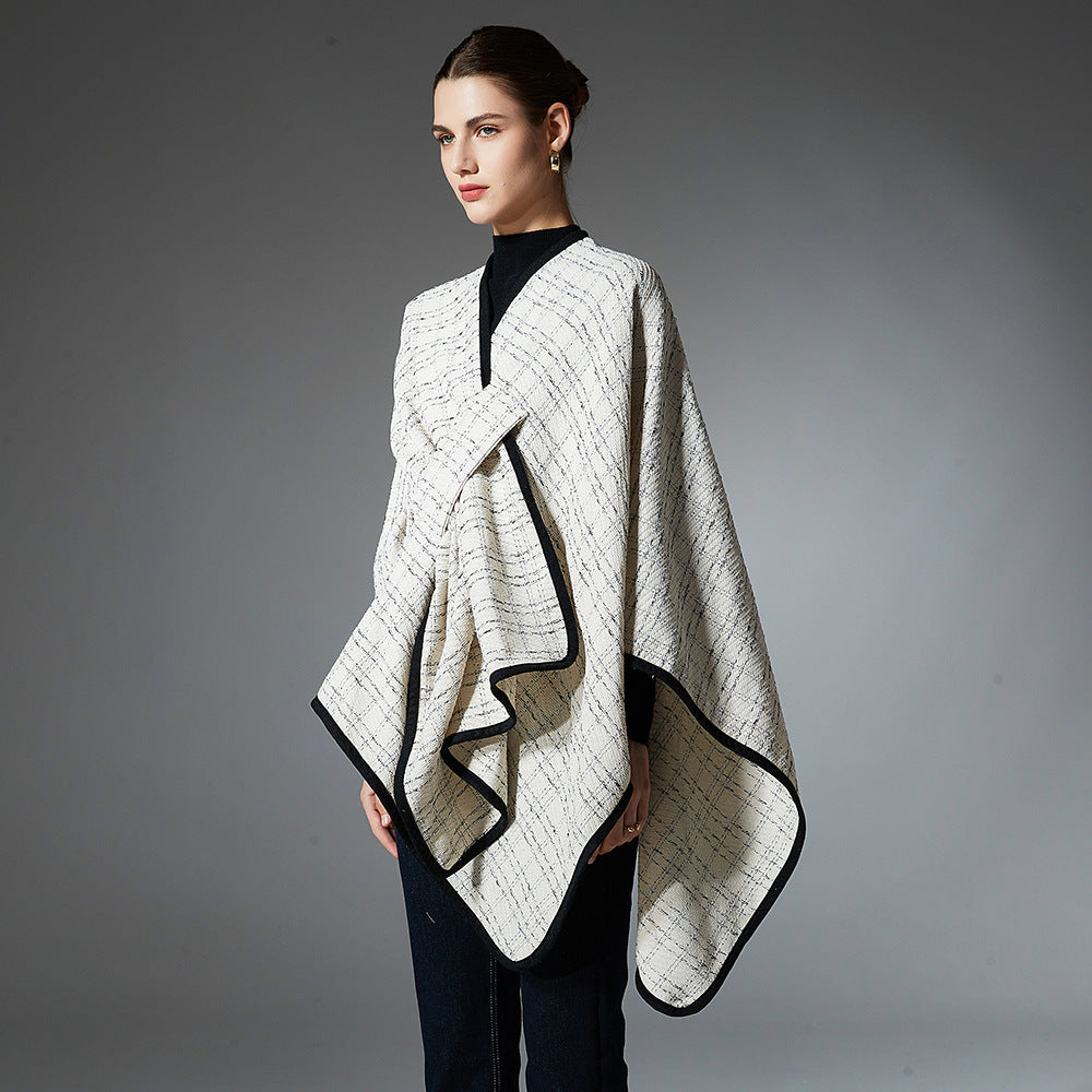 Autumn And Winter Pairs Of Beige Buckle Shawl