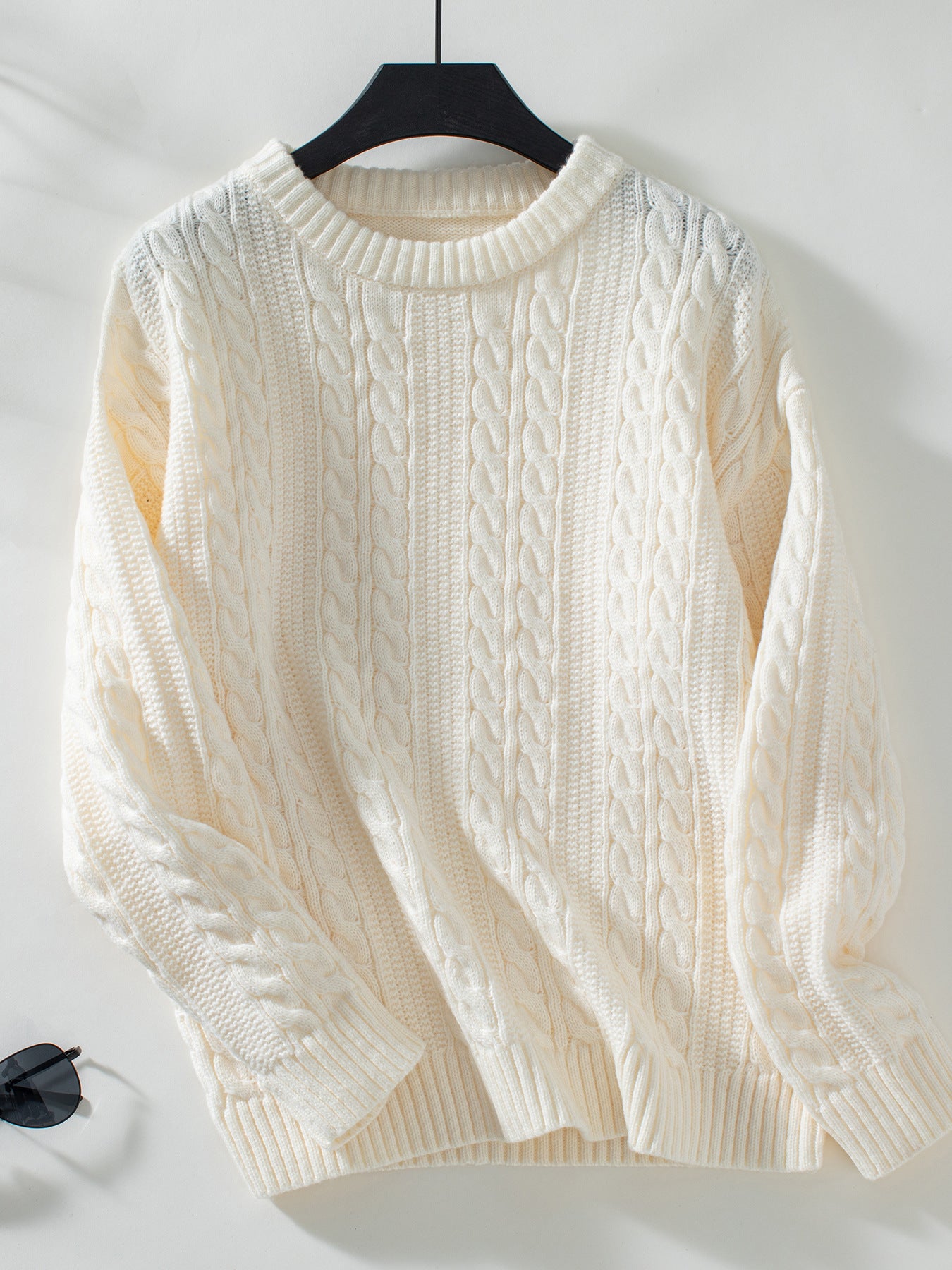 European And American Fashion Round Neck Twist Knit Sweater Pullover Long Sleeve
