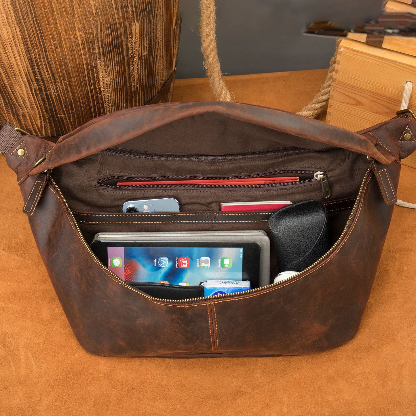 Men's Messenger Bag Sports Leather Outdoor