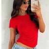 Top aderente versatile con orlo irregolare da donna