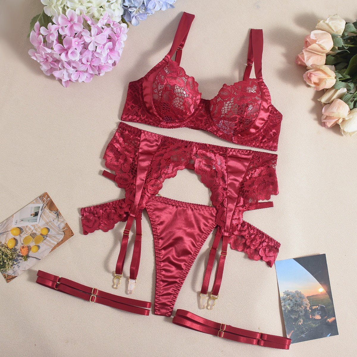 Reggiseno con cuciture in pizzo satinato trasparente, seduzione sexy