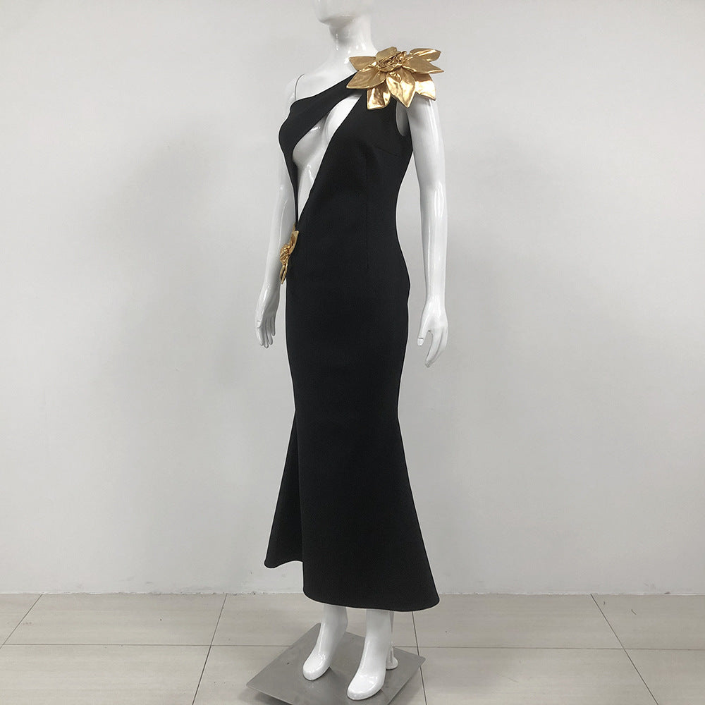 Abito lungo a fascia con fiori dorati slim-fit