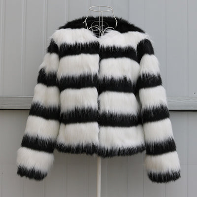 Warm Black And White Striped Long-sleeved Leather Jacket