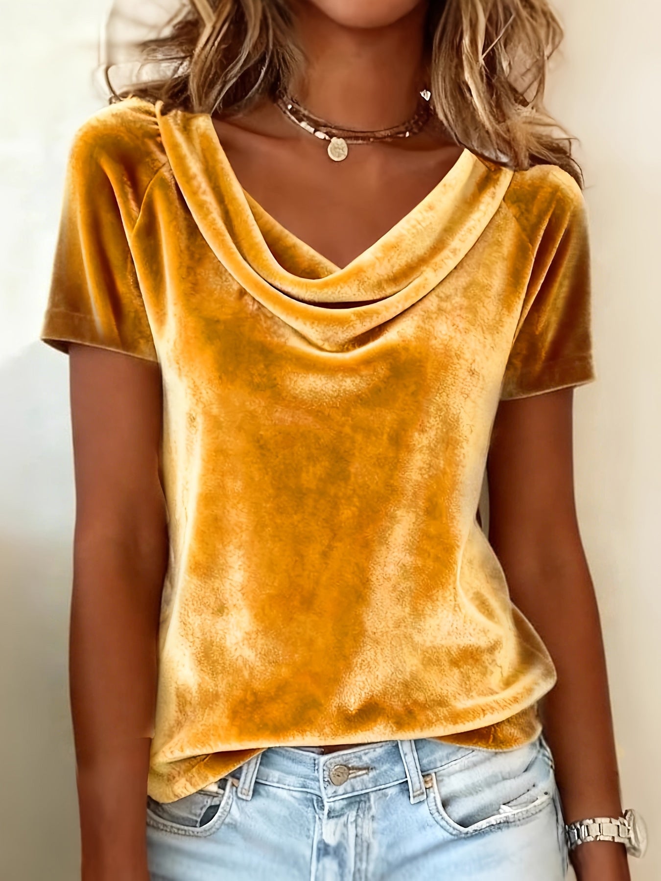Nuova T-shirt in velluto sexy a maniche corte, girocollo, tinta unita