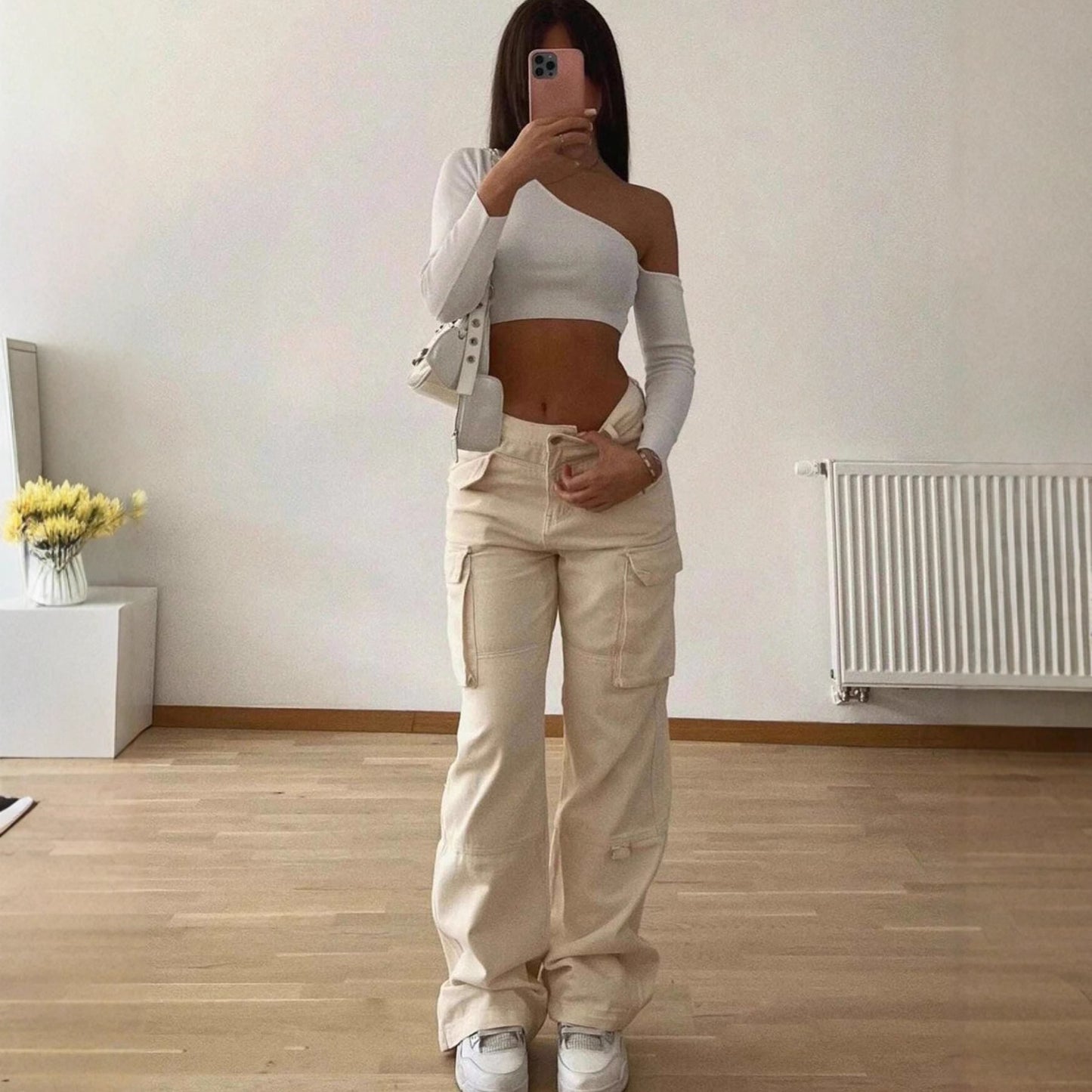 Multi-pocket Loose Slimming Mid-waist Trousers