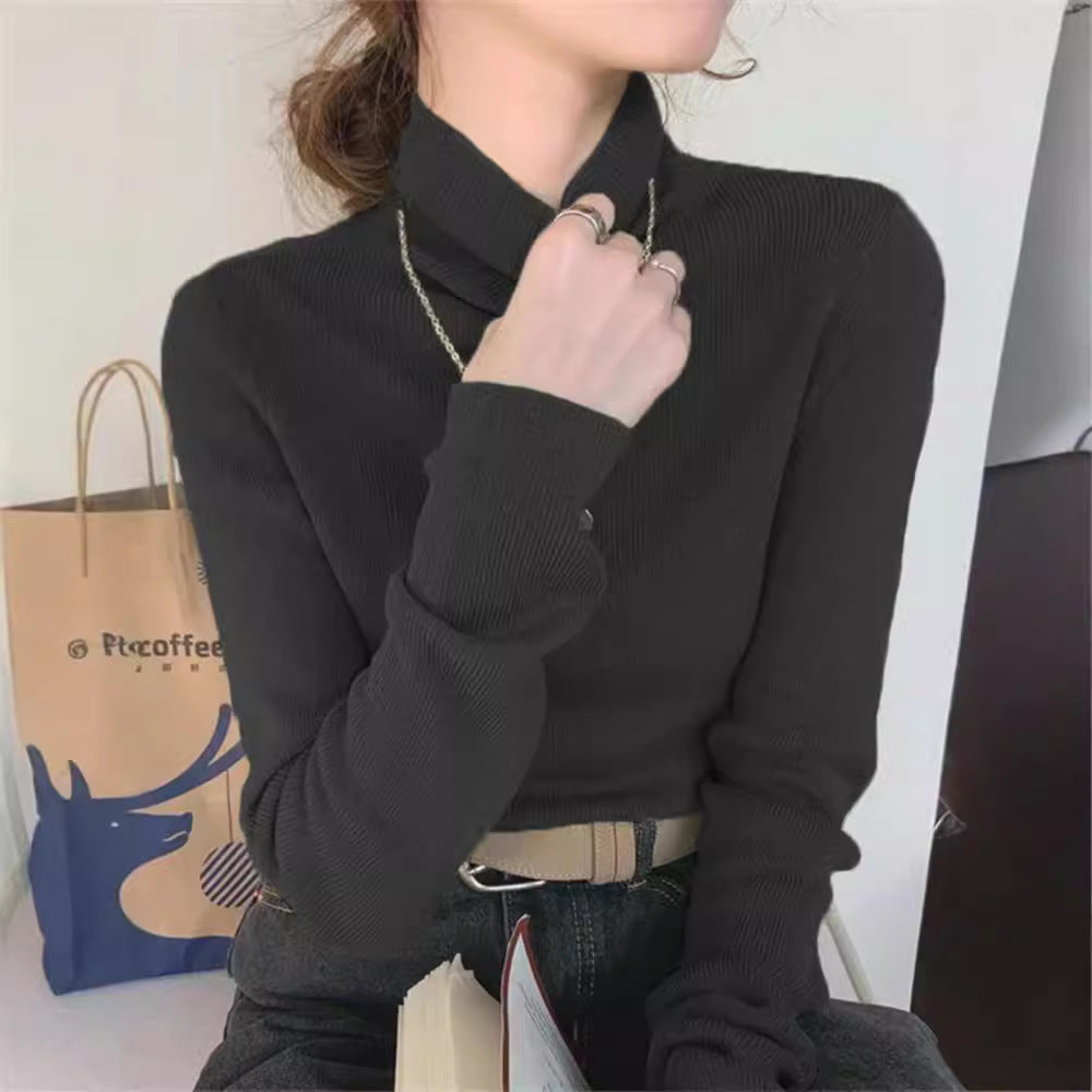 Maglione da donna con risvolto e fondo sottile