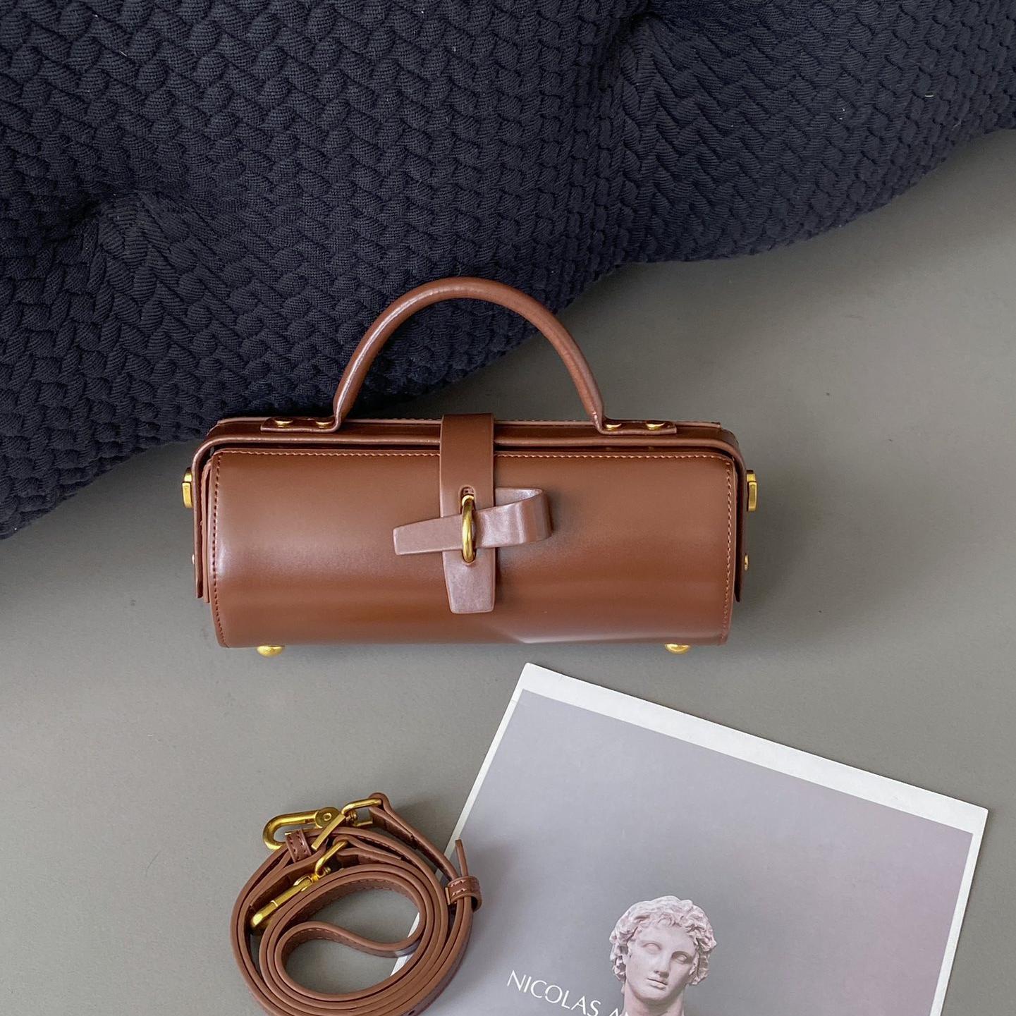 First Layer Cowhide Underarm Single Shoulder Cylinder Messenger Bag