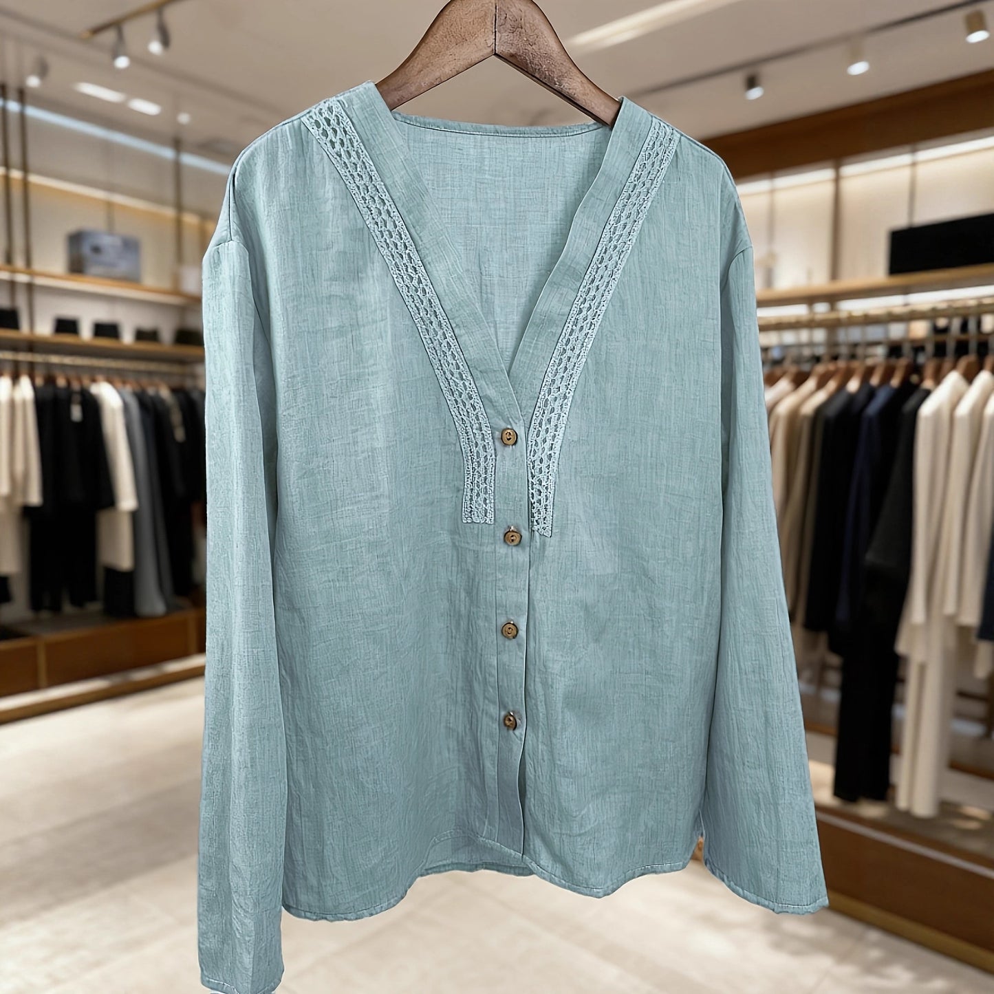 Camicia in lino da donna bohémien con scollo a V