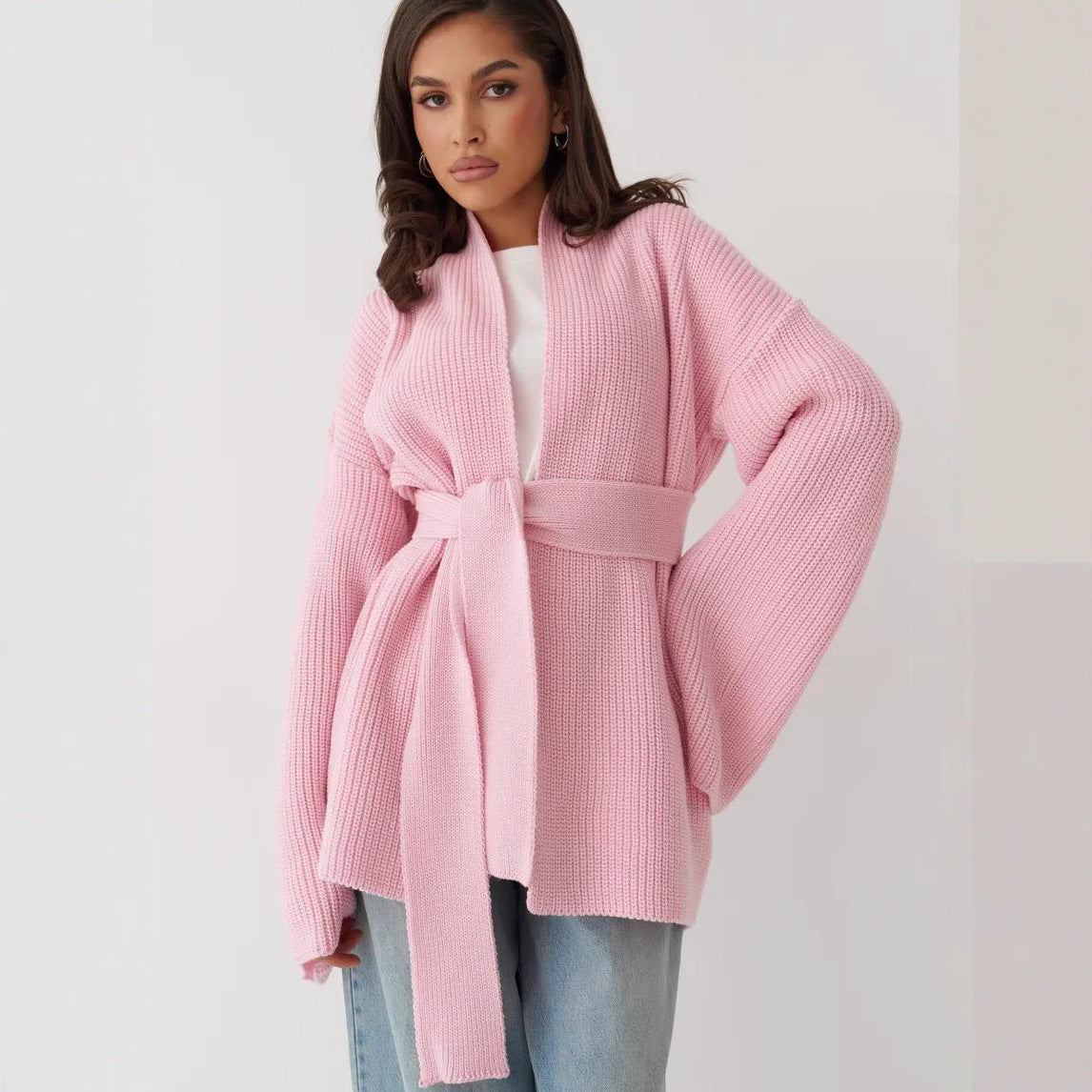 Cardigan con lacci e soprabito in maglia da donna