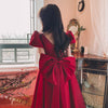 Abito in raso per fidanzamento da principessa francese quotidiano in rosso vino invernale in fuga