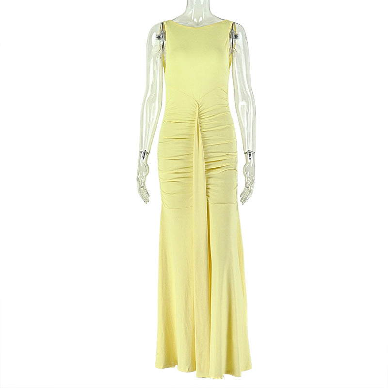 Elegant Sheath Dress With A Round Neckline For Gatherings