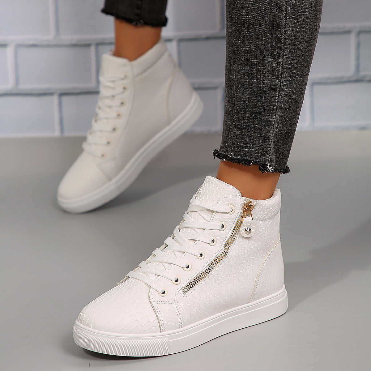 Plus Size Women's Platform Lace-up High-top Casual Flat Skateboard Shoes