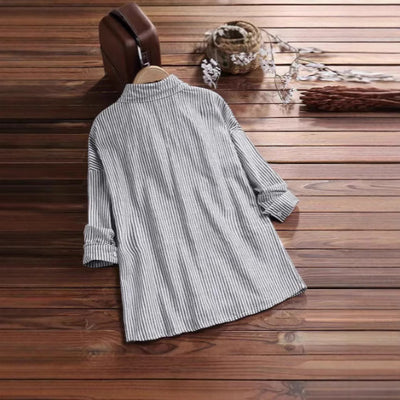 Camicia casual corta con vita aderente e design a intarsi