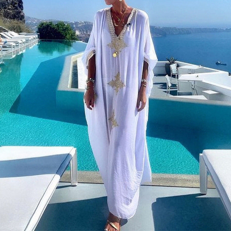 A Casual And Comfortable Beach Cover-up That Makes Your Vacation Relaxed And Enjoyable