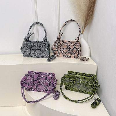 Western Style Snake Pattern Simple Stylish Textured Crossbody Bag