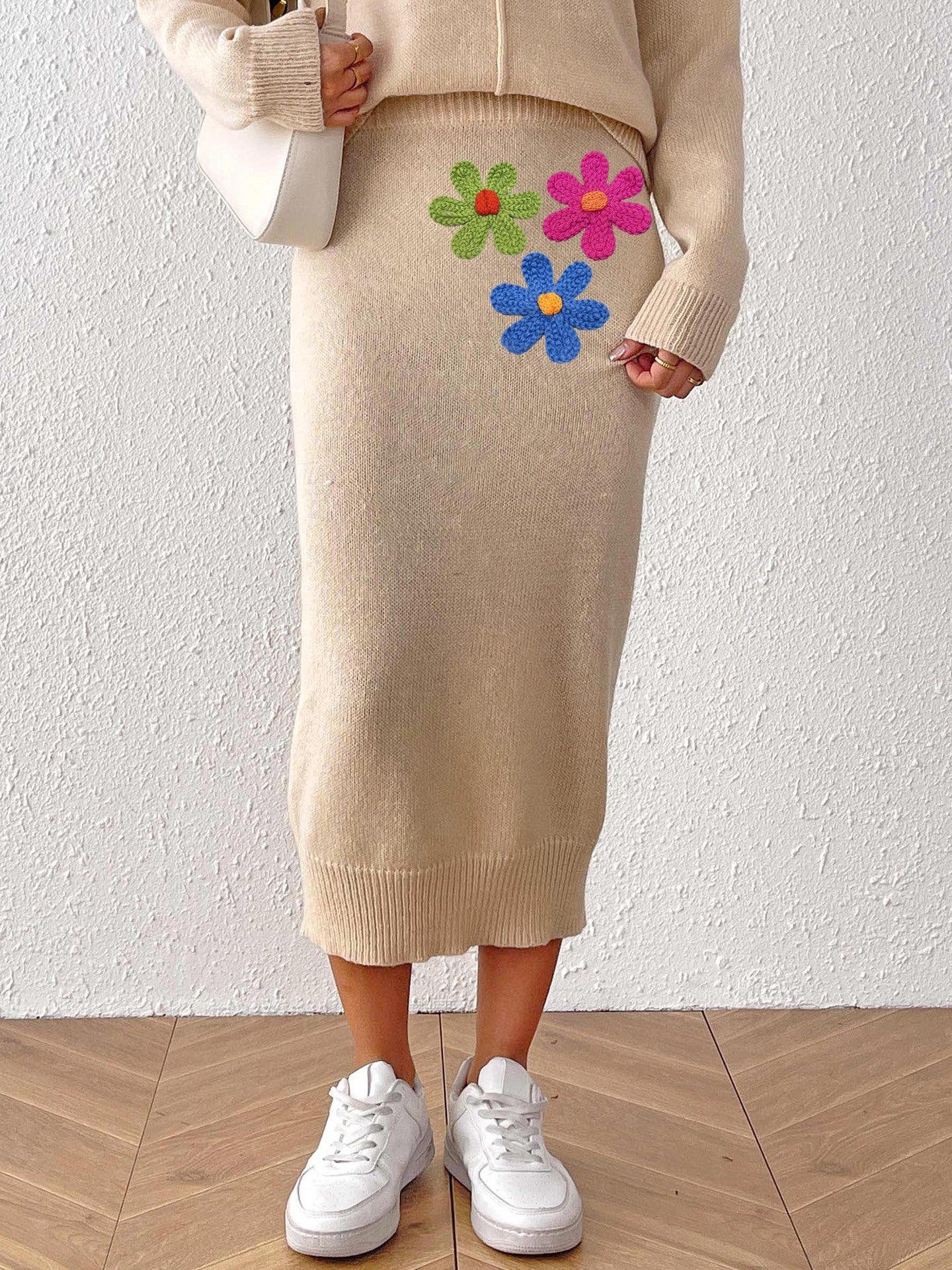 Women's Mid-length Elegant Embroidered Three-dimensional Flower Stitching Skirt