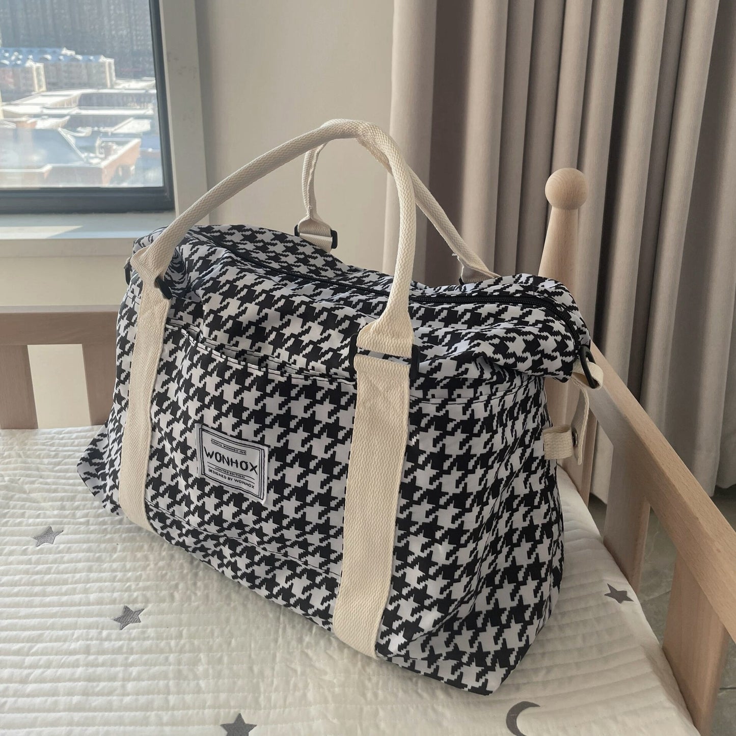 Women's Large Capacity Hand-carrying Short Travel Bag