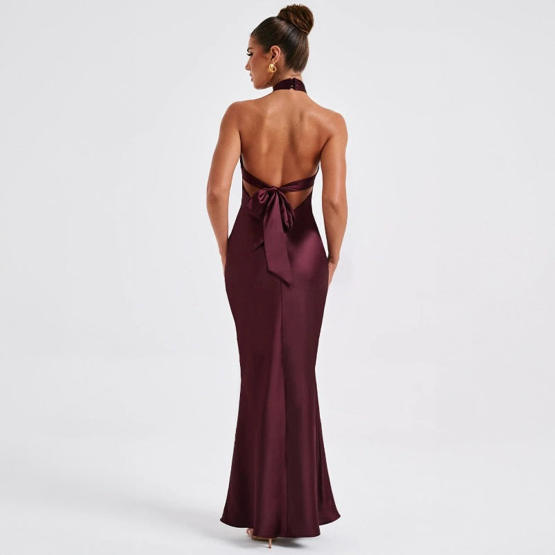 Abito estivo elegante senza maniche e senza schienale