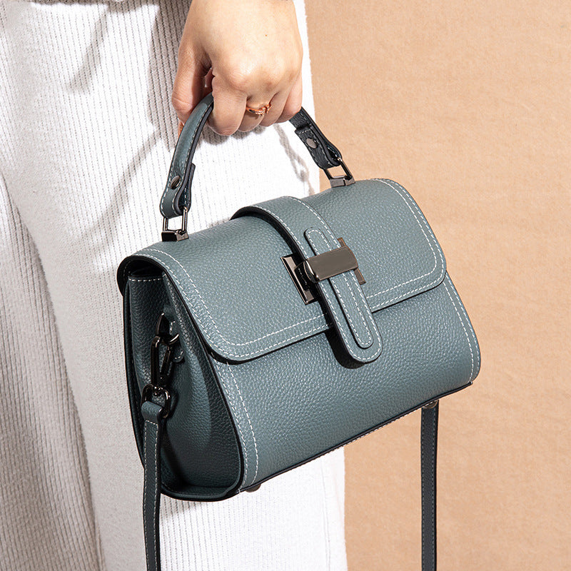 Borsa a tracolla da donna in vera pelle, coordinata