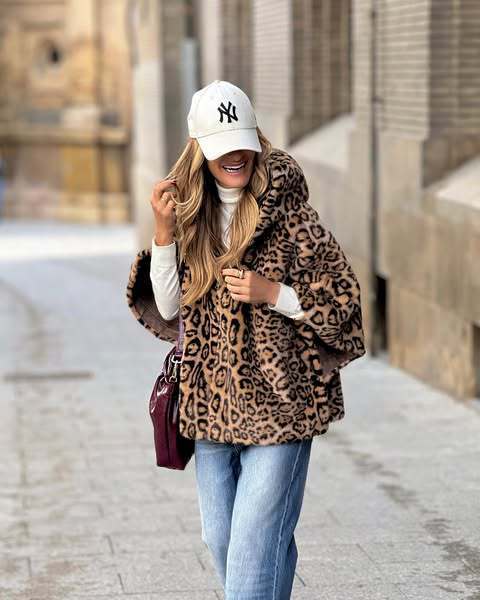 Women's Leopard Print Hooded Fur Coat With Zipper Comfortable Loose Autumn And Winter